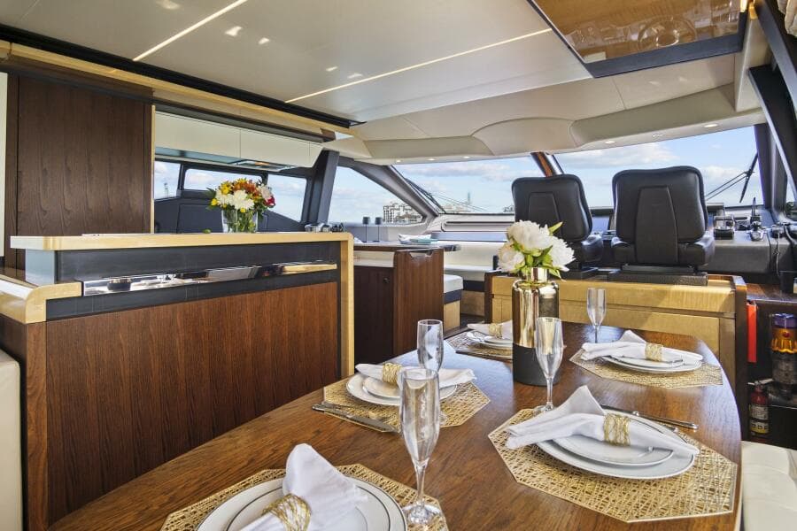 2017 Azimut 72 Flybridge - Photo 28