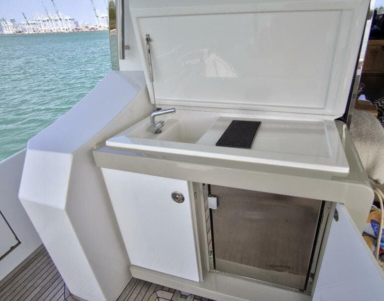 2017 Azimut 72 Flybridge - Photo 22