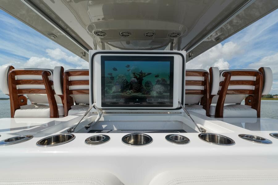 Valhalla 55 - Lucky 24 IV - Cockpit