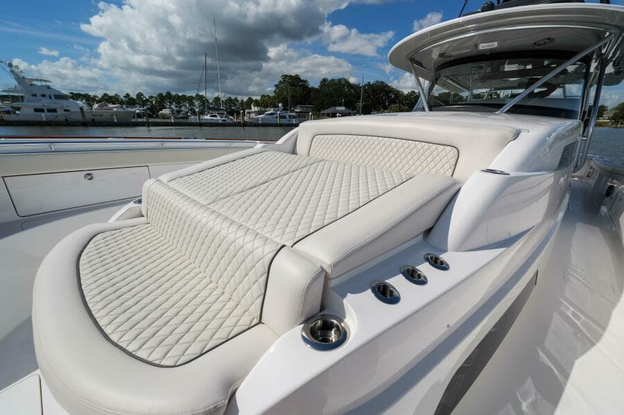 Valhalla 55 - Lucky 24 IV - Forward Seating