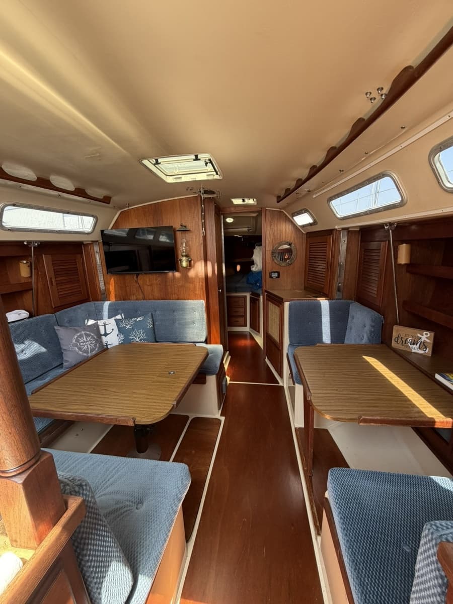 1985 Catalina Catalina 36-1 - Photo 22