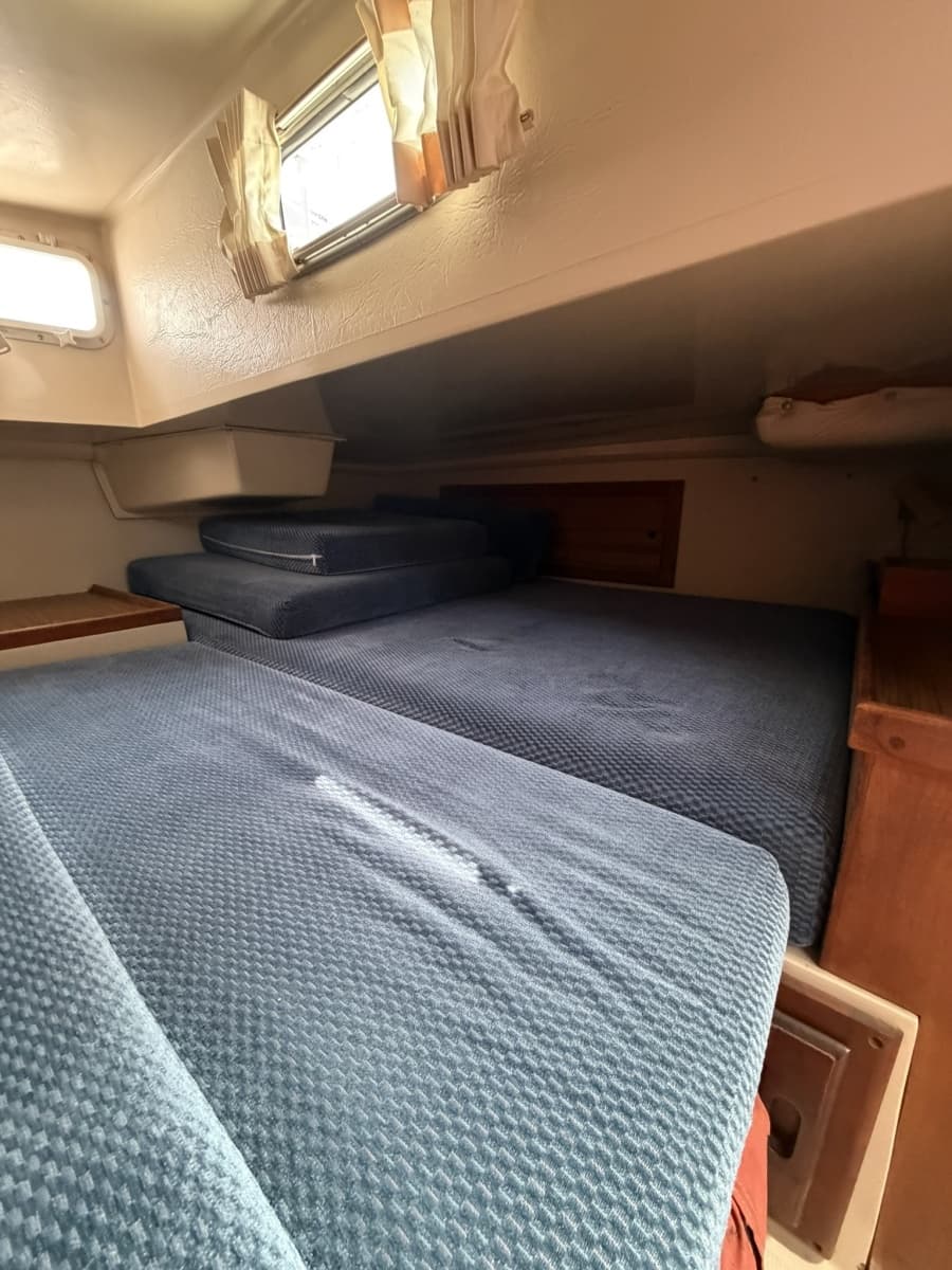 1985 Catalina Catalina 36-1 - Photo 24