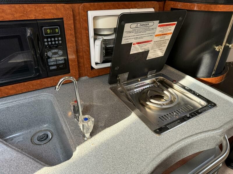 2002 Wellcraft Martinique 2600