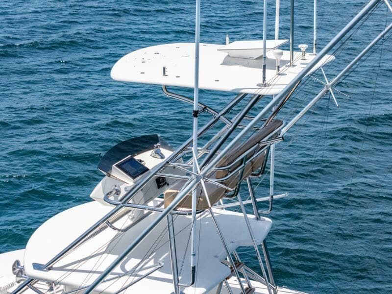 2004 Hatteras 54 Convertible 