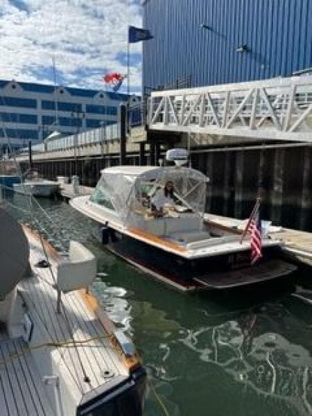 2007 Hunt Yachts Harrier 25