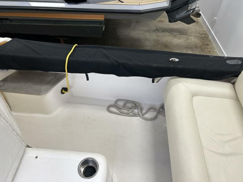 2007 Hunt Yachts Harrier 25