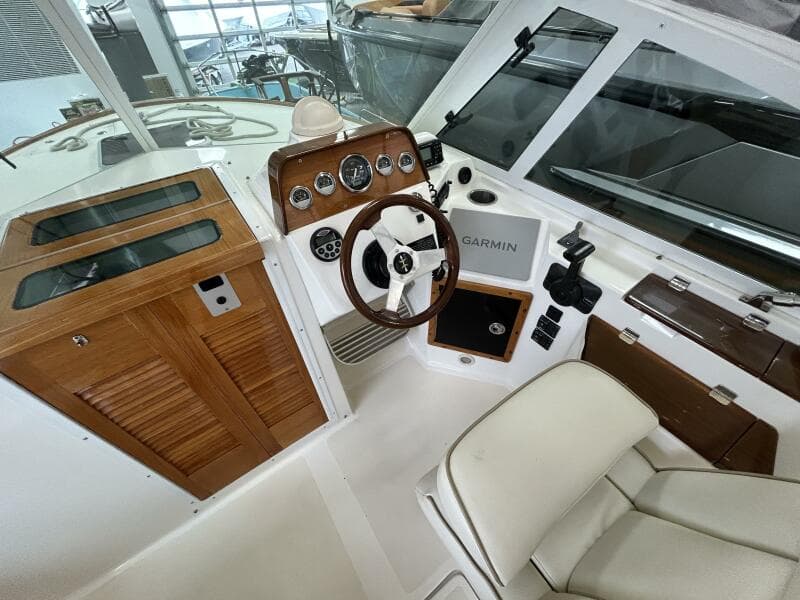 2007 Hunt Yachts Harrier 25