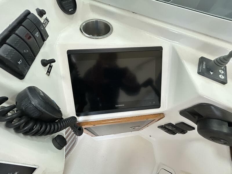 2007 Hunt Yachts Harrier 25