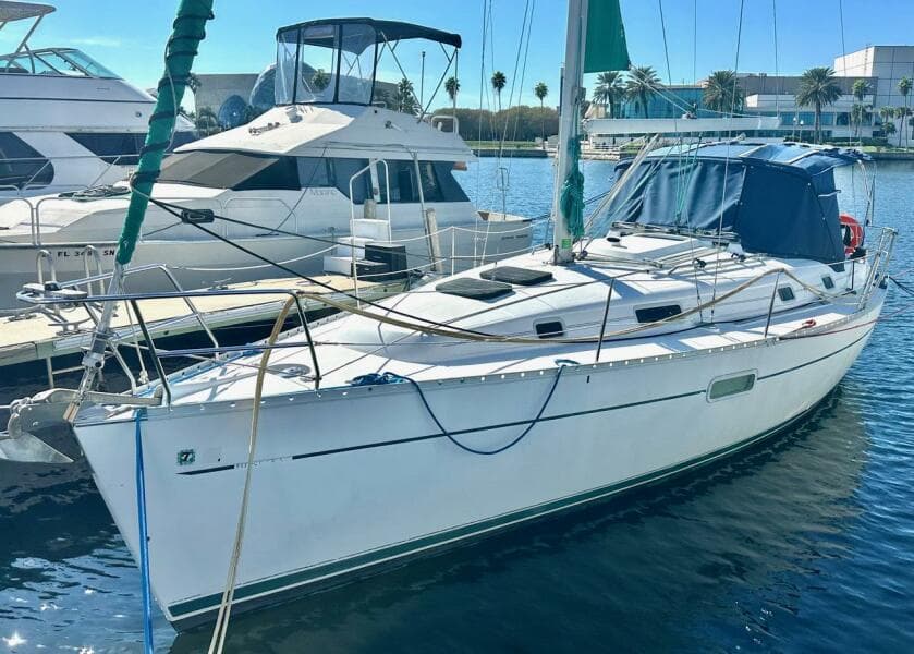 2000 Beneteau 361