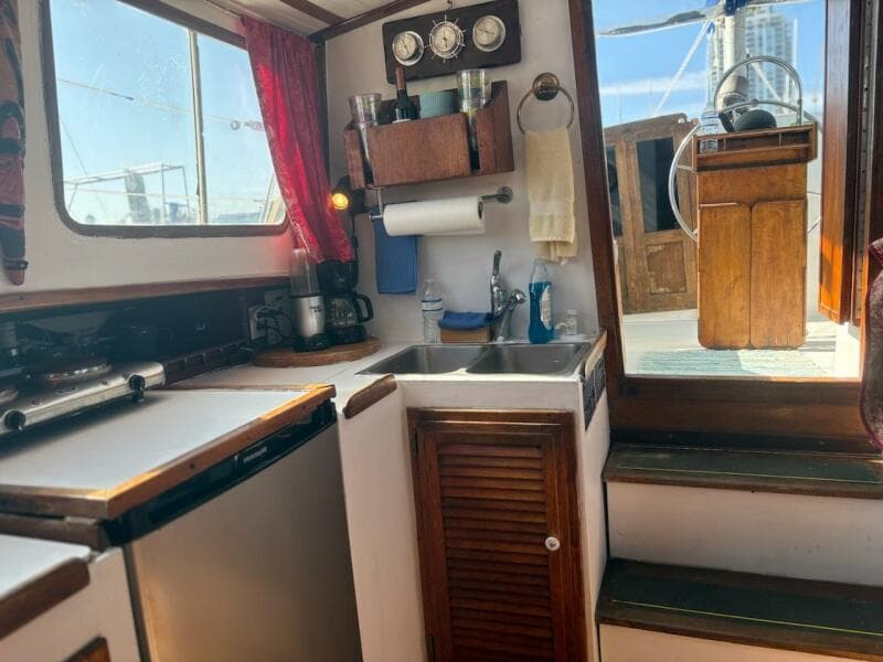 1972 Islander Motorsailer