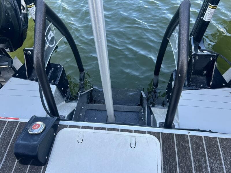 2023 Premier 330 Escalante