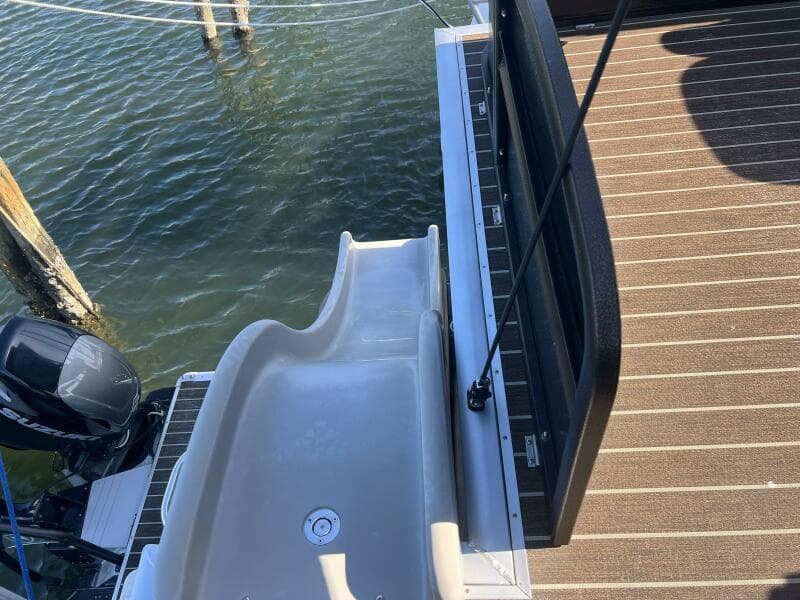 2023 Premier 330 Escalante