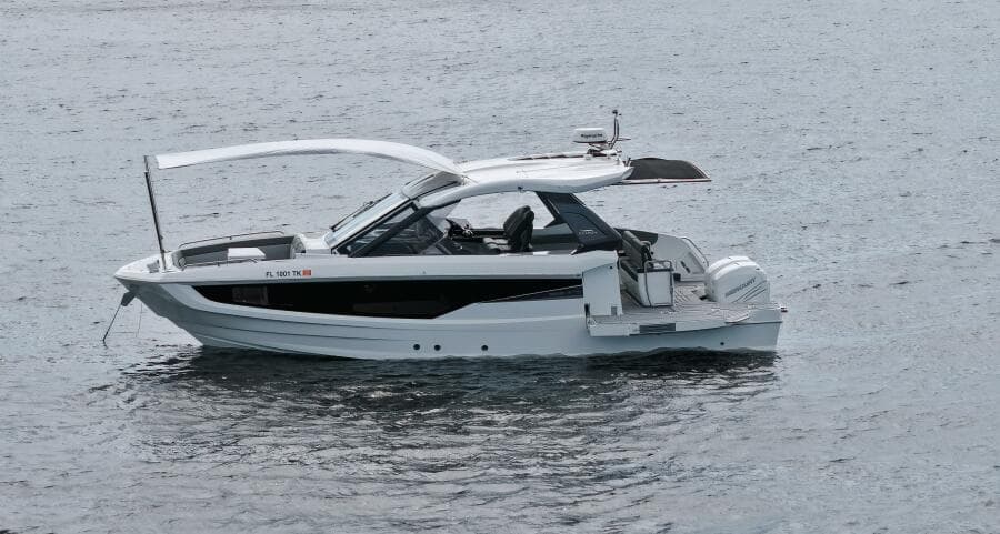 2023 Galeon 