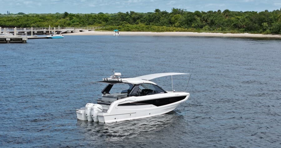 2023 Galeon 