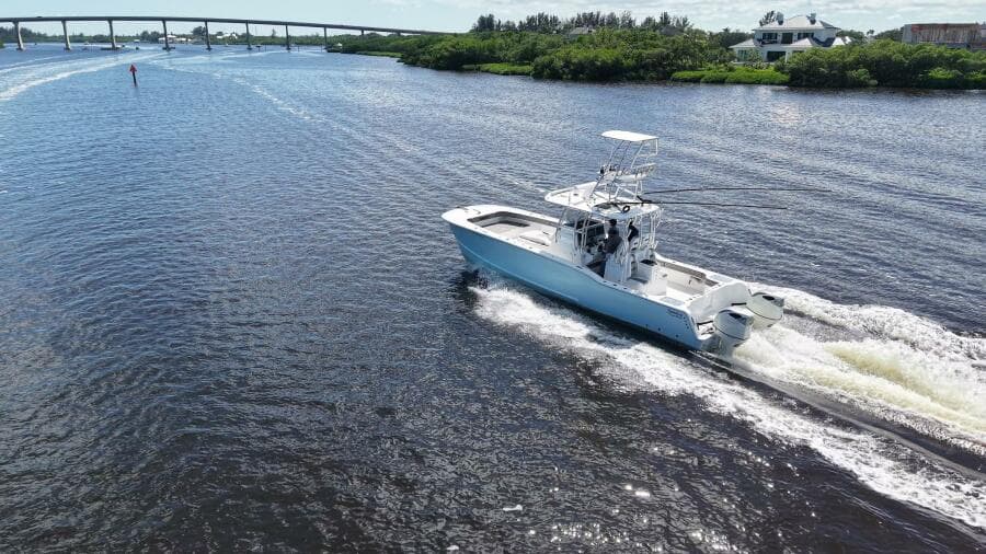 2020 TideLine Boats 365 OFFSHORE