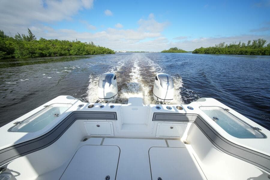 2020 TideLine Boats 365 OFFSHORE