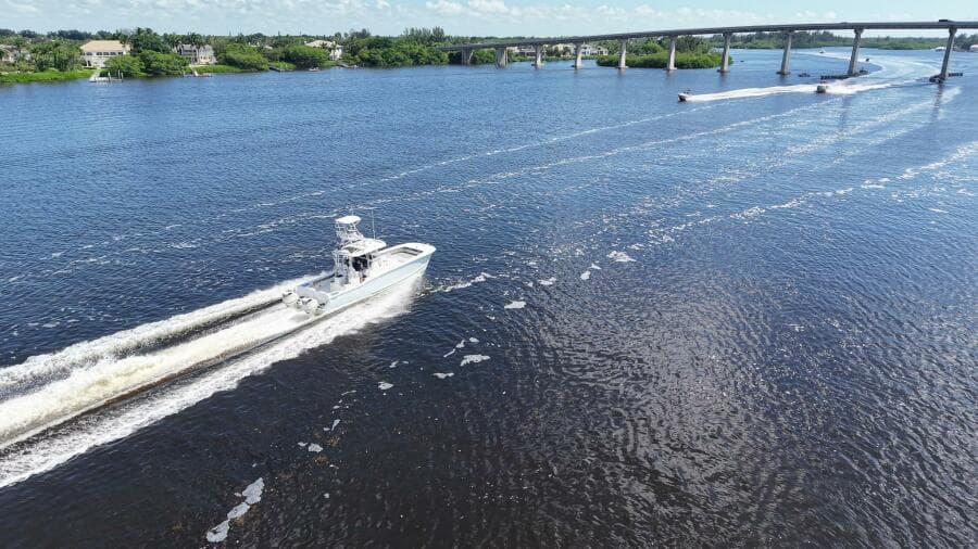 2020 TideLine Boats 365 OFFSHORE