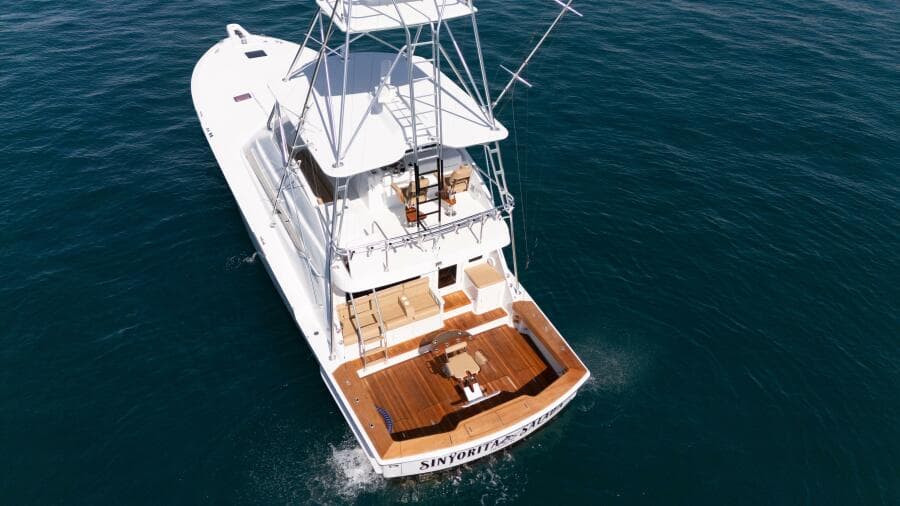 2001 Hatteras 60 Convertible - Sinyorita Salada