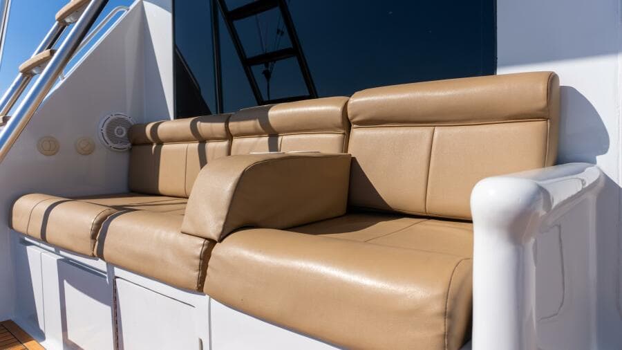 2001 Hatteras 60 Convertible - Sinyorita Salada