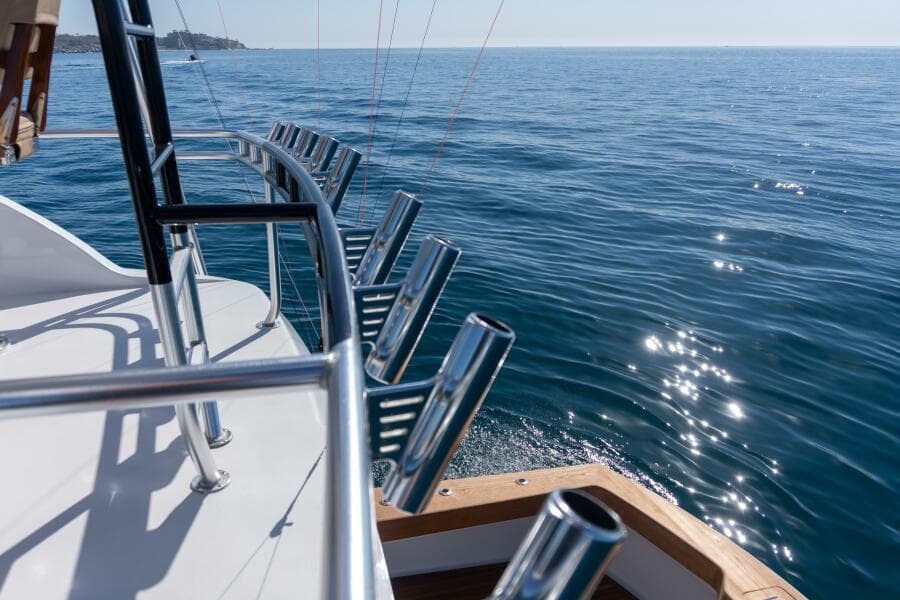 2001 Hatteras 60 Convertible - Sinyorita Salada