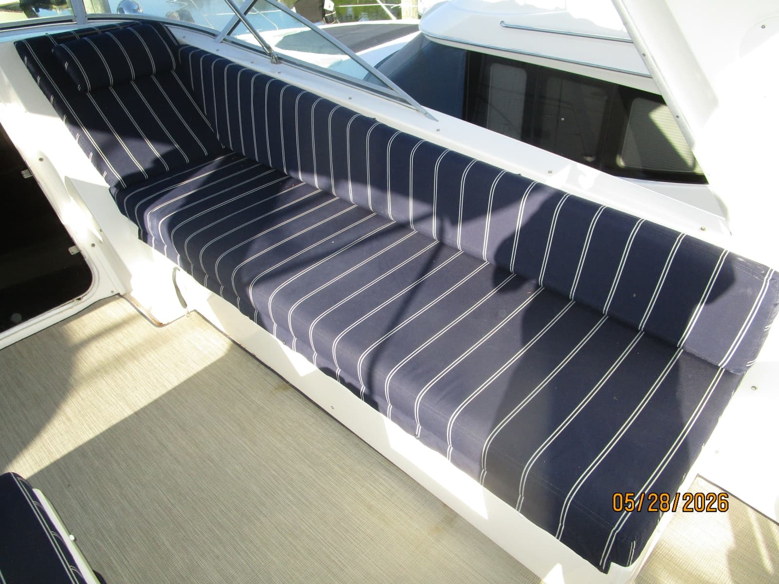 1998 Bayliner 4788 - Photo 22