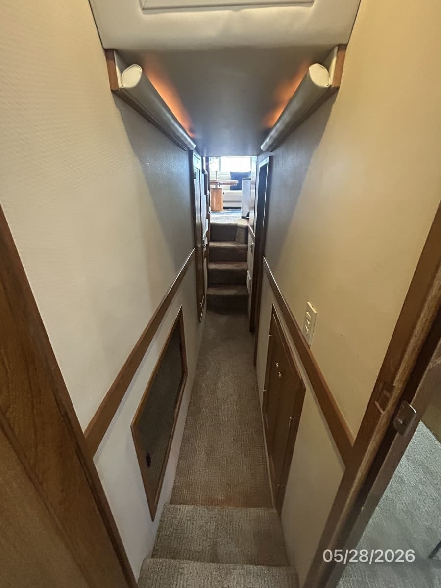 1998 Bayliner 4788 - Photo 61