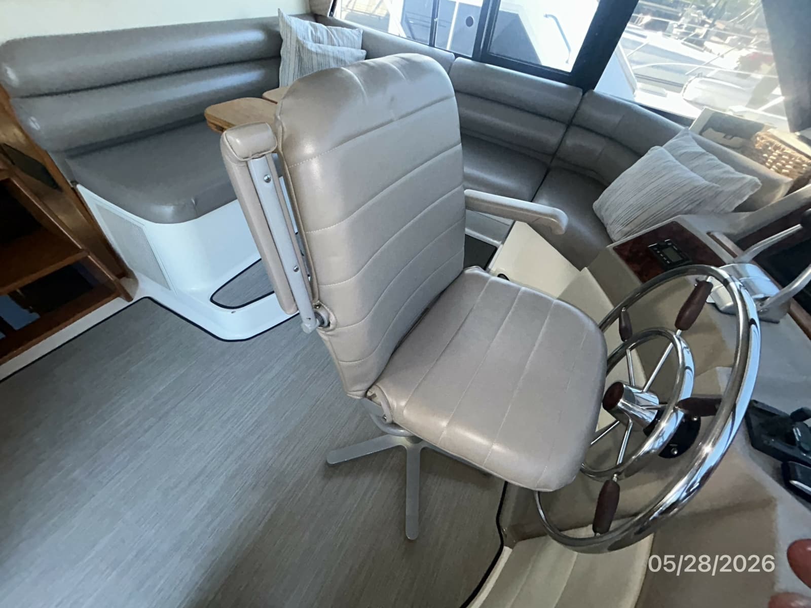 1998 Bayliner 4788 - Photo 57