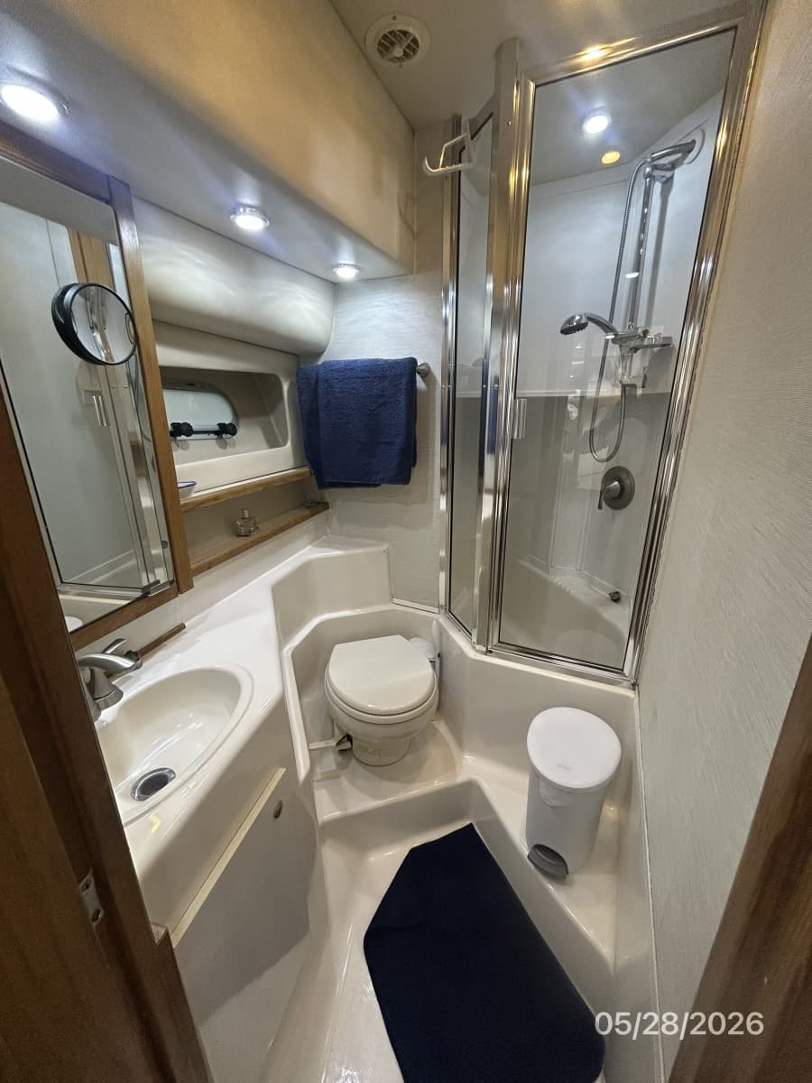 1998 Bayliner 4788 - Photo 66