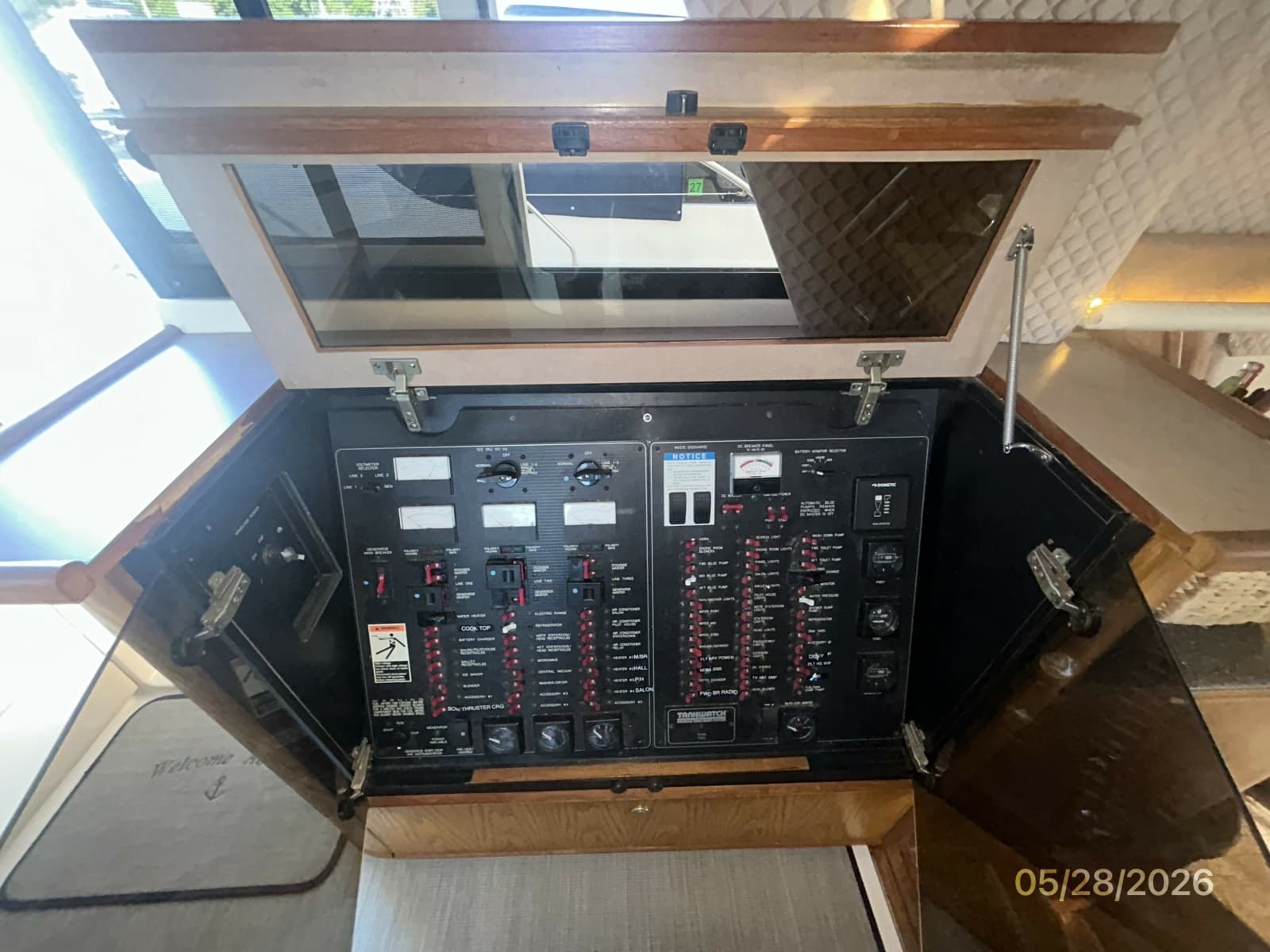 1998 Bayliner 4788 - Photo 81