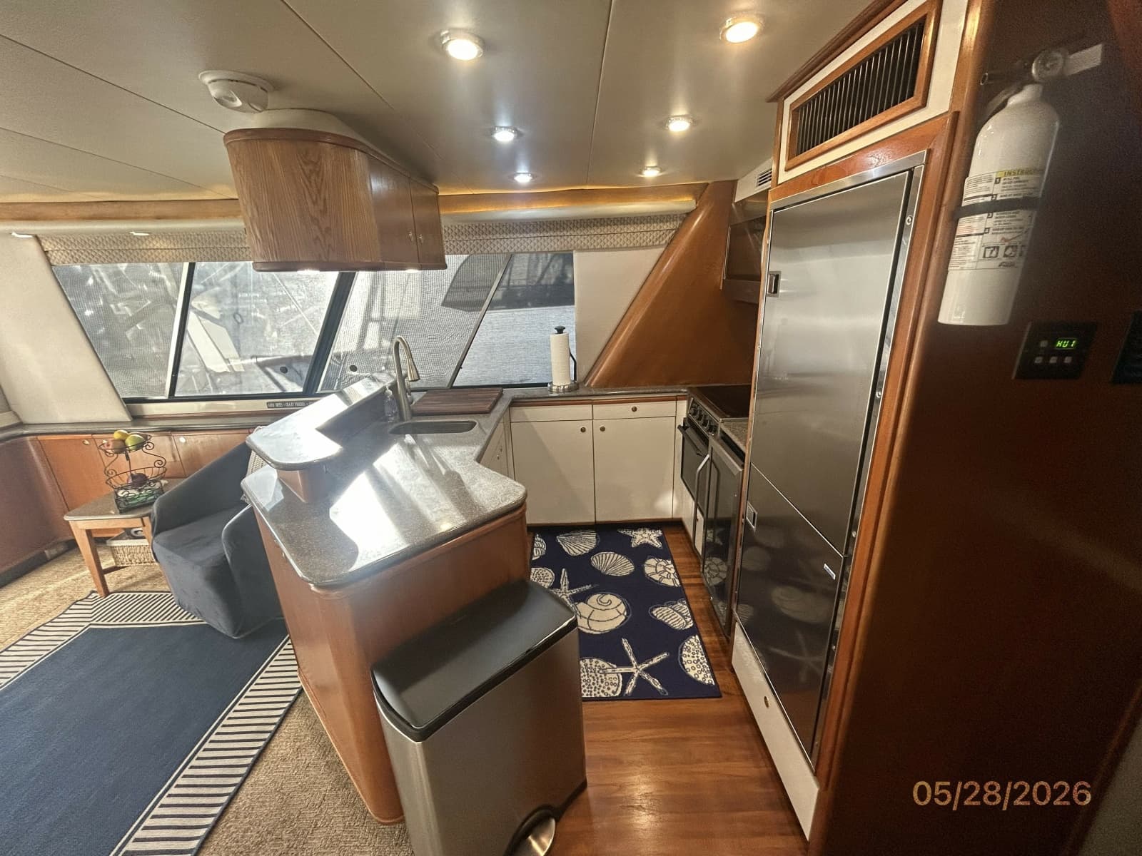 1998 Bayliner 4788 - Photo 45