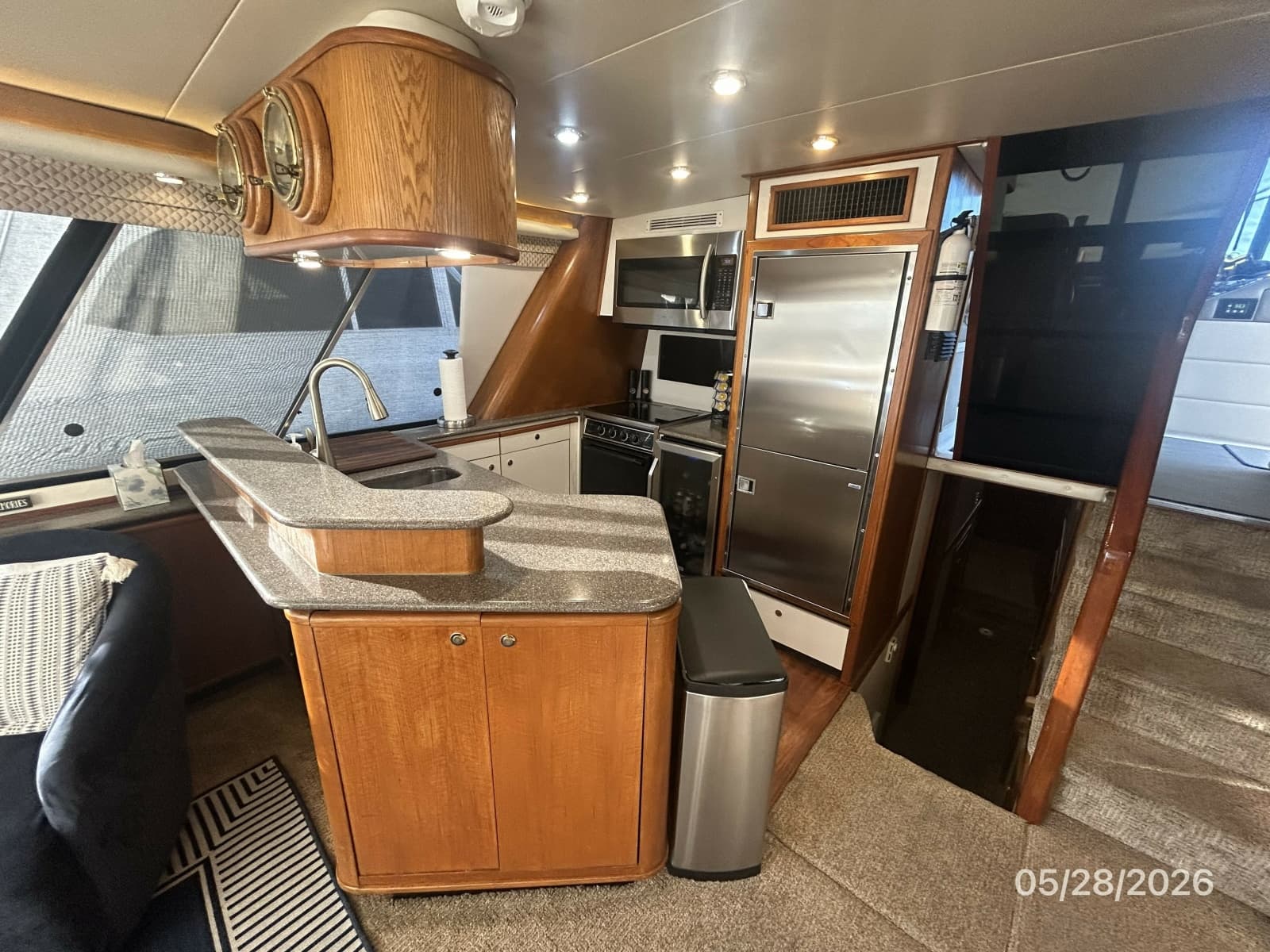 1998 Bayliner 4788 - Photo 44