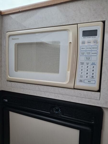 1997 Sea Ray 400 Sedan Bridge