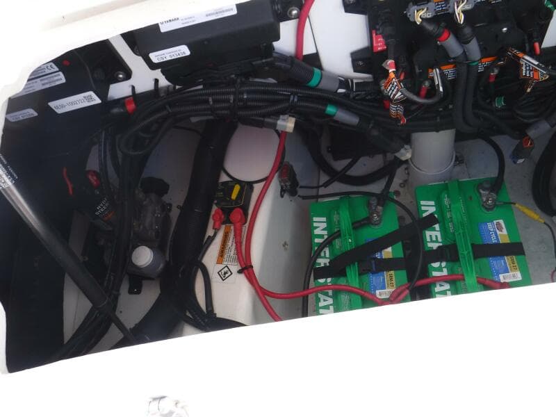 2015 Zodiac PRO 850 OPTIUM & Custom Trailer