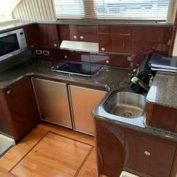2007 Sea Ray 529 Sedan Bridge - Photo 5