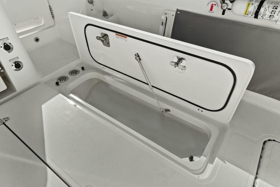 2024 Pursuit S 358 Sport - Storage