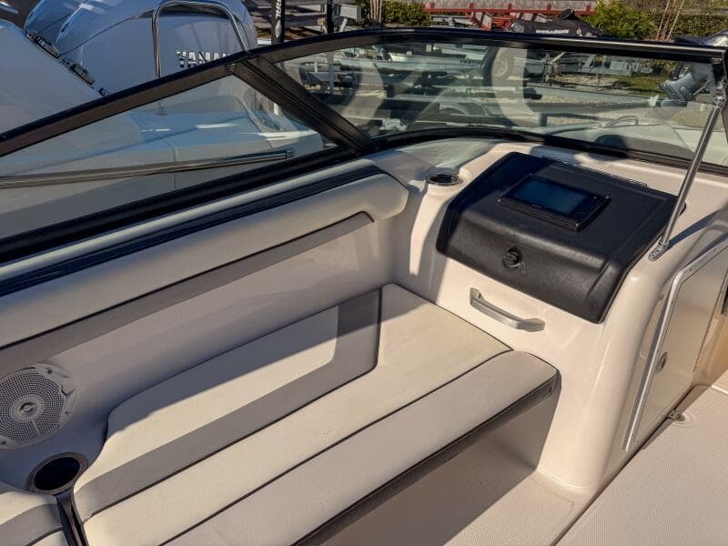 2017 Yamaha Boats AR195
