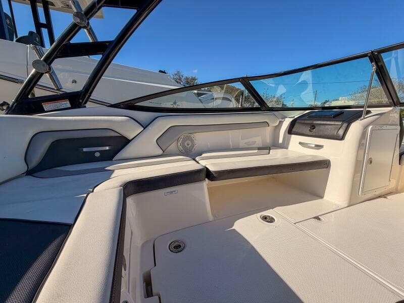 2017 Yamaha Boats AR195
