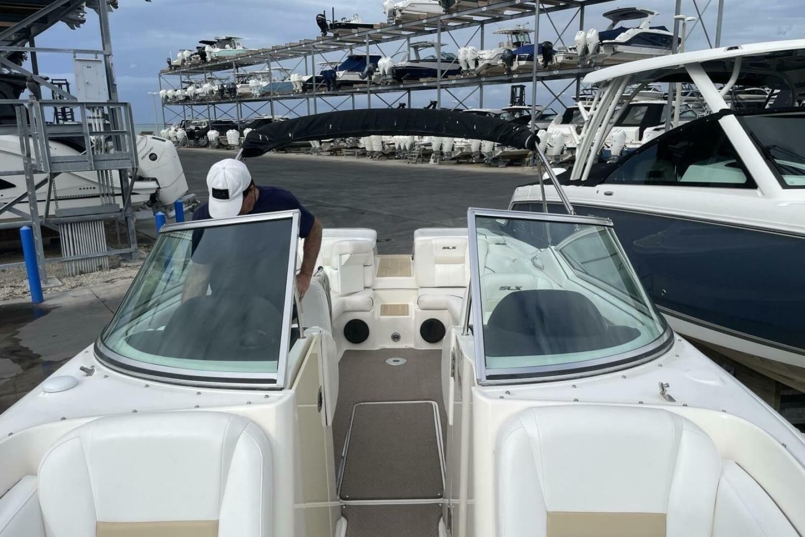 2008 Sea Ray 270 SLX - Photo 23
