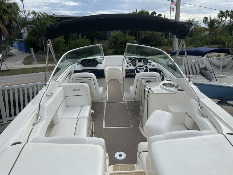 2008 Sea Ray 270 SLX