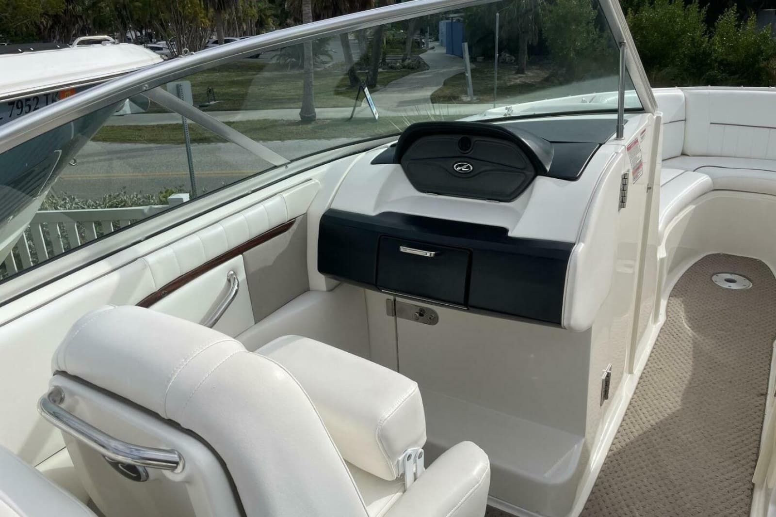 2008 Sea Ray 270 SLX - Photo 15