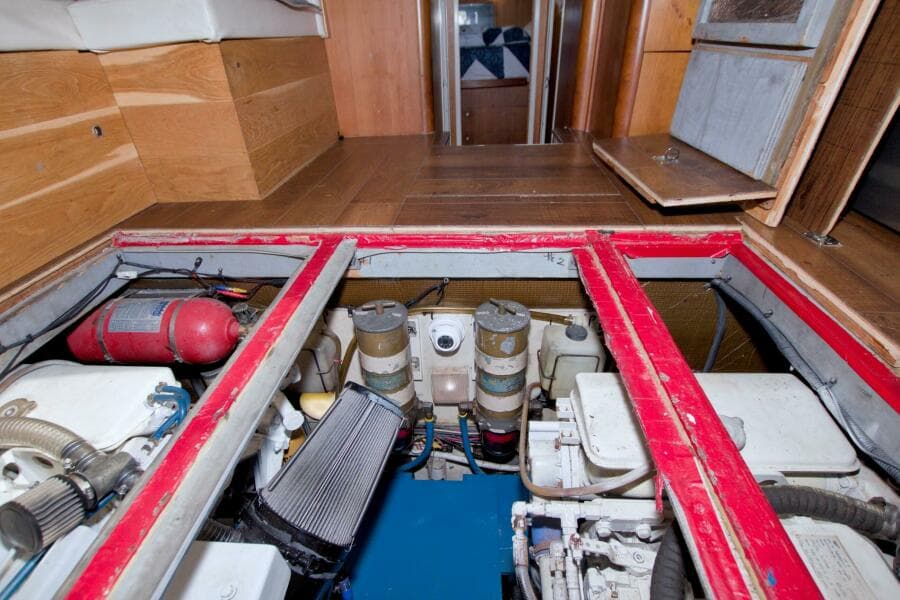 1998 Luhrs 36 Convertible