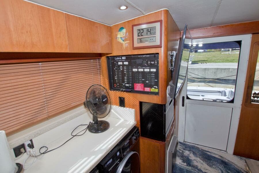 1998 Luhrs 36 Convertible