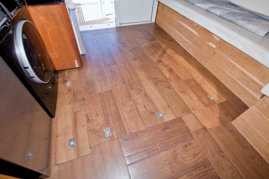 1998 Luhrs 36 Convertible