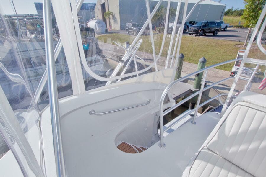 1998 Luhrs 36 Convertible