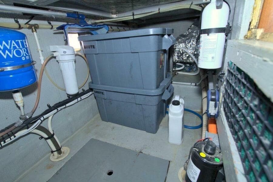 1998 Luhrs 36 Convertible