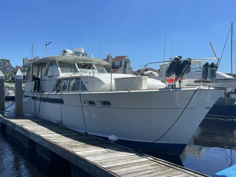 1969 Chris-Craft 47 Commander