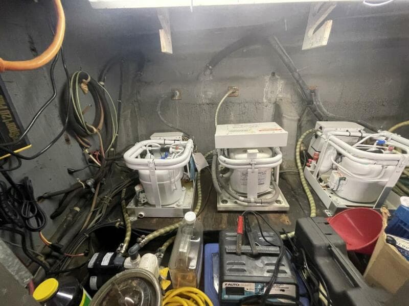 1969 Chris-Craft 47 Commander