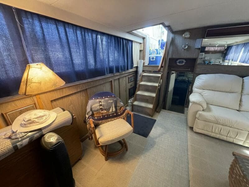 1969 Chris-Craft 47 Commander