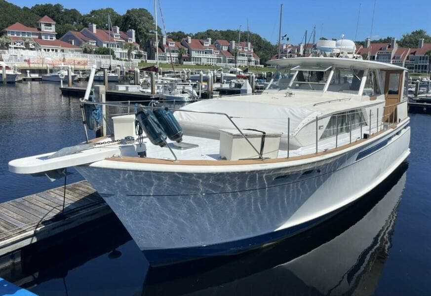 1969 Chris-Craft 47 Commander