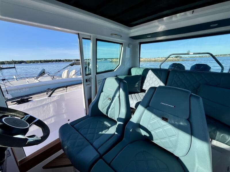 2022 Axopar 28 Cabin with AFT CABIN